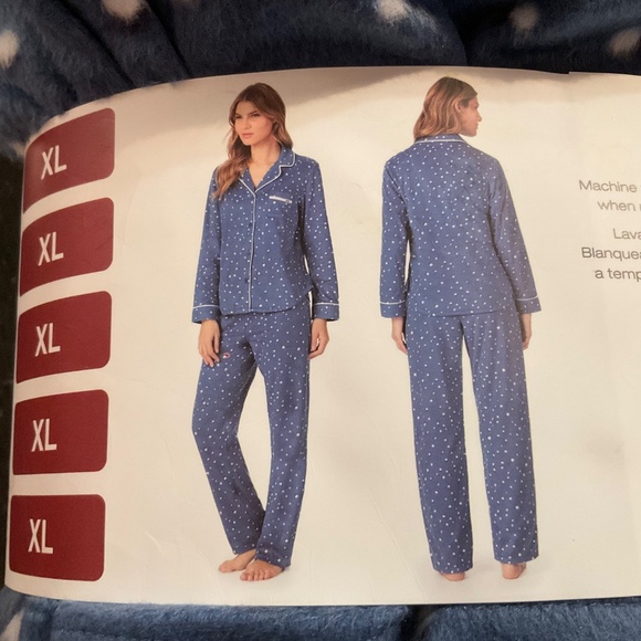 DKNY NWT XL microfleece 2 pc PJ set ladies, button up - Picture 2 of 5